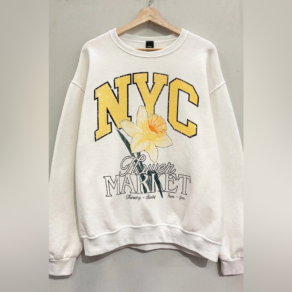 Sweet Claire Oversized NYC Market Sweatshirt S/M